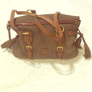 Beautiful Dooney Bourke bag